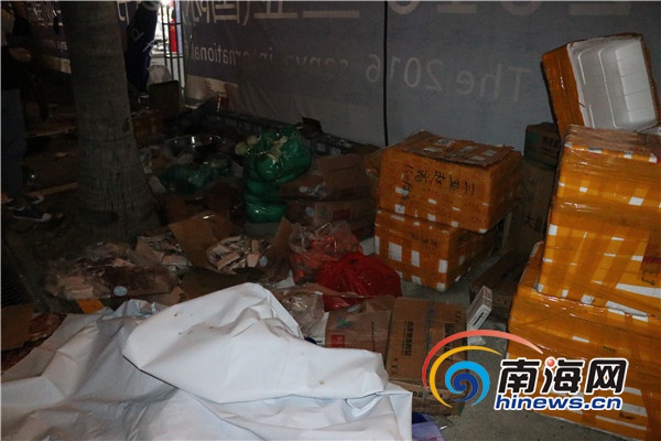 三亚国际美食节成路边摊大合集?两部门已介入