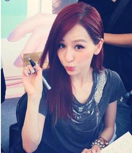 李小璐梁小冰领衔娱乐圈沦为网红脸的10大女星