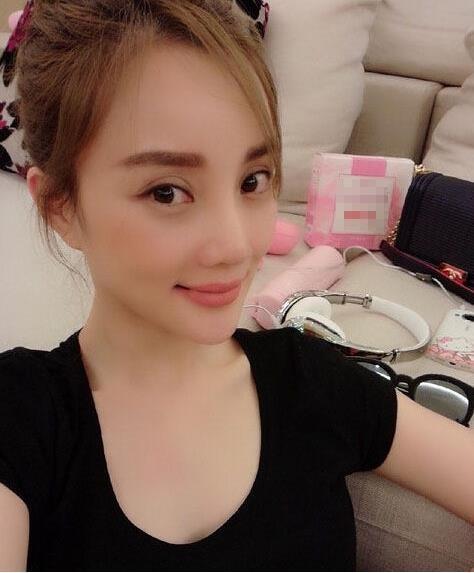 李小璐梁小冰领衔娱乐圈沦为网红脸的10大女星