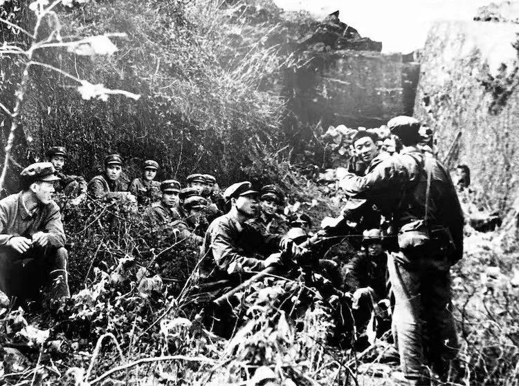 他是中国马拉松第一人的徒弟,他是中国超马记