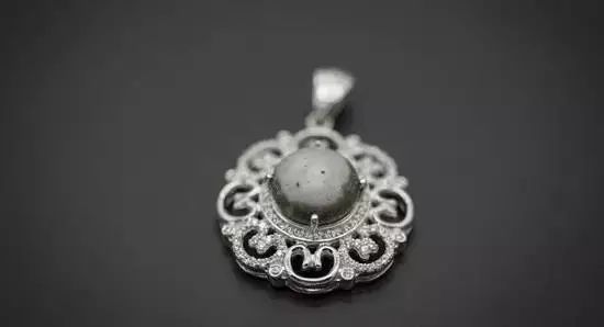 广西首推!将亲人骨灰做成项链、戒指!北海人