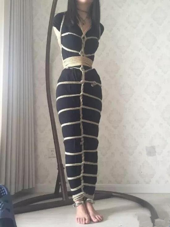 男女景点拍不雅照 ,玩激情居然玩到如此境