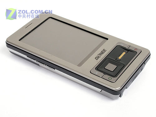 想看"艳照门"先过指纹关 金立V8800评测 