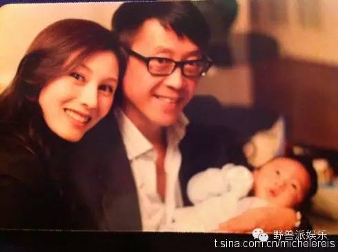 当过港姐,拍过三级片,她却靠卖鱼蛋攀上人生