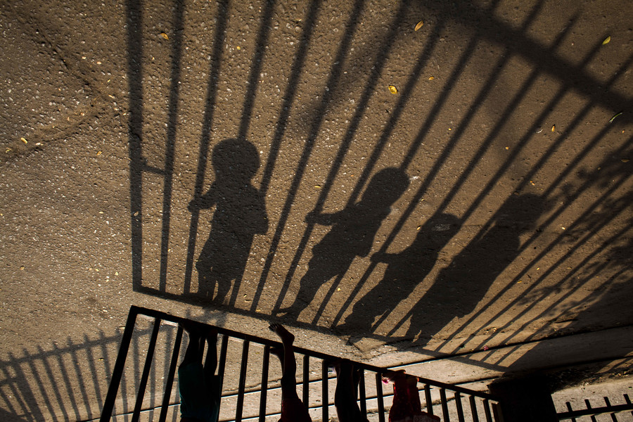 哈萨克斯坦拨款化学阉割够2000人用:针对恋童癖