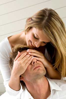 情感两性:如何与老公“性”沟通 让床上关系更亲密【组图】(1)_心理健康_光明网