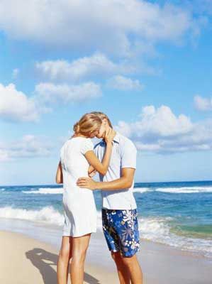 情感两性:如何与老公“性”沟通 让床上关系更亲密【组图】(1)_心理健康_光明网