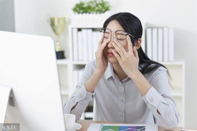 4个症状若出现,说明肝火旺盛,谨记“二多二少”,帮你轻松降火