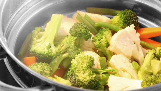 蔬菜生吃营养价值才高? 5种蔬菜更适合水煮