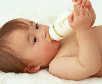 奶粉中添乳铁蛋白更接近母乳