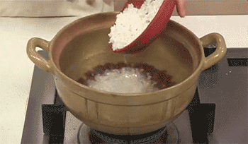 这才是红豆薏米水的正确做法，98%的人都煮错了！难怪喝再多都没用！
