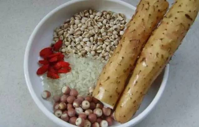 这才是红豆薏米水的正确做法，98%的人都煮错了！难怪喝再多都没用！