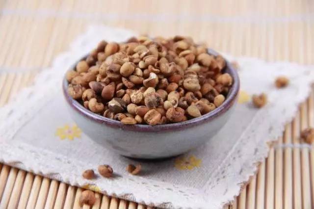 这才是红豆薏米水的正确做法，98%的人都煮错了！难怪喝再多都没用！