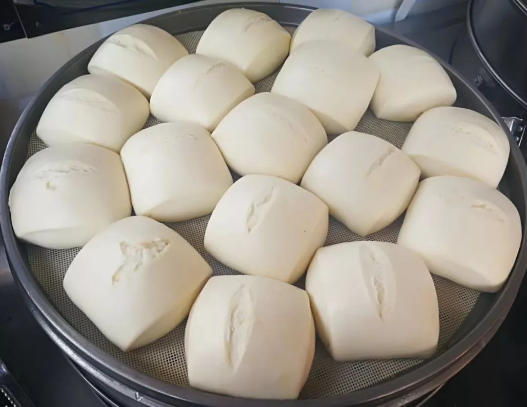 【网红美食】合川这款内外兼修的大肉包火了!