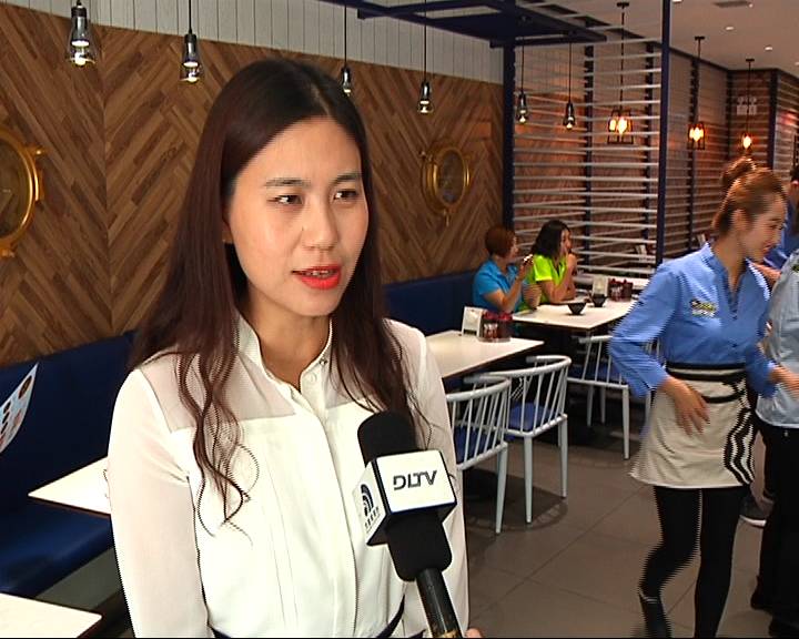 初冬时节 吃生蚝米线补补“蛎”量