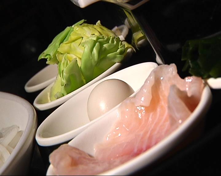 初冬时节 吃生蚝米线补补“蛎”量