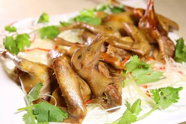 9.8蚊一只平靓正乳鸽,隐藏在从化风云岭的平民饭堂!吃过都回头!