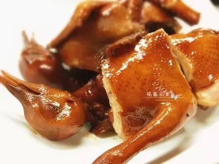 9.8蚊一只平靓正乳鸽,隐藏在从化风云岭的平民饭堂!吃过都回头!