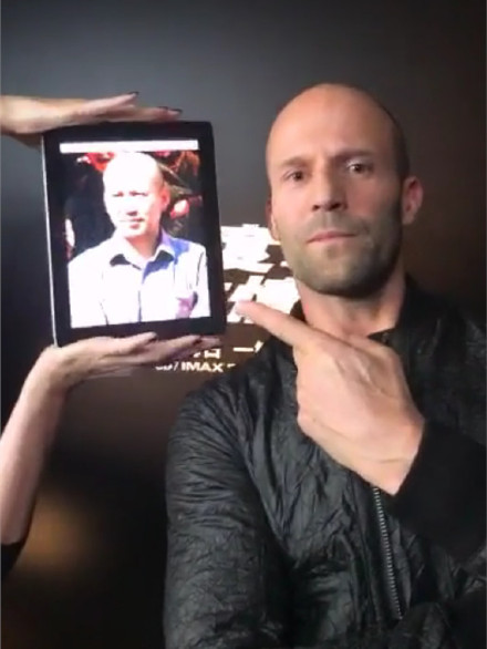 历史性时刻:外国郭达和中国郭达合影了