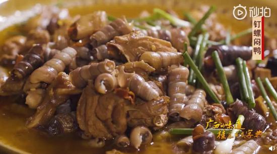 老友粉柠檬鸭和芋头扣肉 这里让人想去吃上半个月