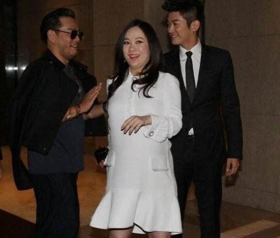 霍思燕怀孕时旧照