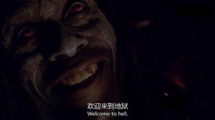 神吐槽:裸睡还不关门 姑娘你是在引狼入室吗?