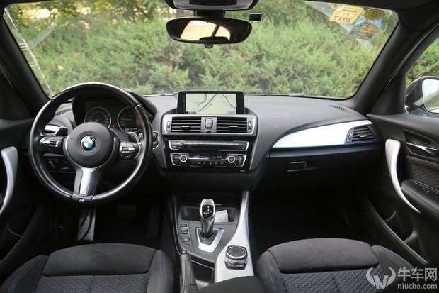 开完这3款出厂就很躁的性能车,我把自己的游戏机给砸了