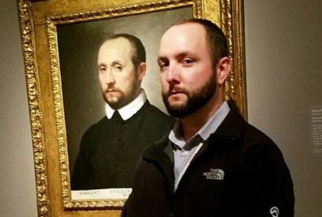 网友展示与油画人像合照 相似度惊人
美国艺术博客网站“无聊熊猫”上汇集了一系列令人称奇的照片。画面中的人们站在博物馆的一张张人物肖像油画旁,样貌与画中人物的相似度惊人。【详细】
国际热图