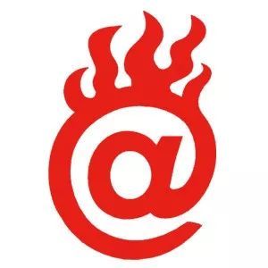 男员工排队让女经理扇耳光!房产公司:是员工主动要求的!