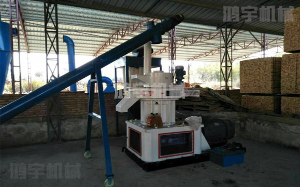 办燃料加工厂投资甘蔗渣生产生物质颗粒的设备日产量多少