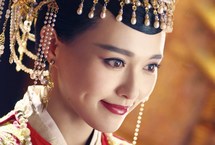 “锦绣未央”四美谁才是第一美?
集合了唐嫣、毛晓彤等众多美女的《锦绣未央”》大家都看了吗?话说有美女的地方就有“战场”~按照剧情发展,谁是《锦绣未央》第一美?先来盘点下该剧的几位美女吧!【详细】
娱乐时尚|娱乐图集