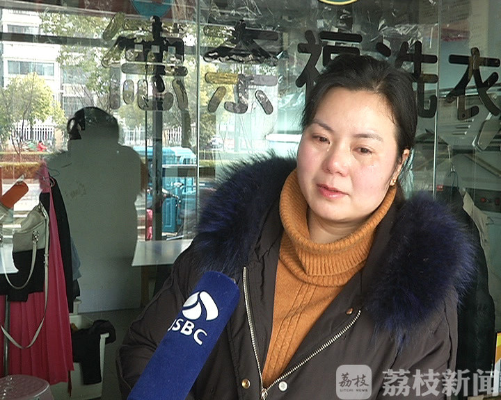 母爱如山!“爸爸牺牲10年,妈妈瞒了10年”扬州一小学生作文让人泪奔……