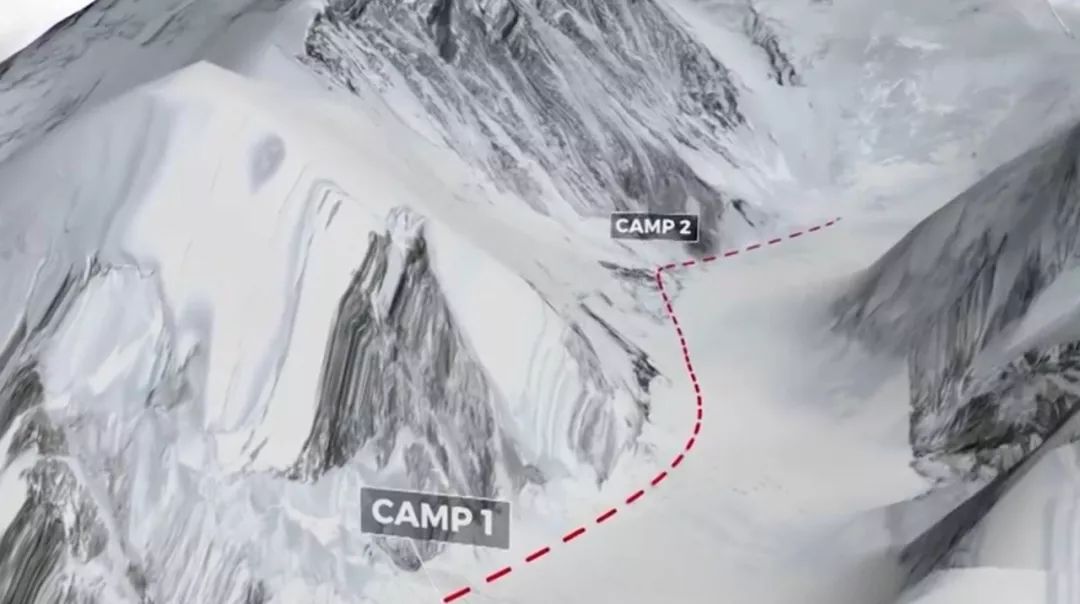 我在珠峰捡垃圾的90天：负重近百斤经历雪崩，背粪便尸体