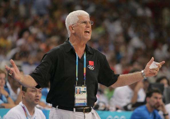 哈里斯曾执教中国男篮