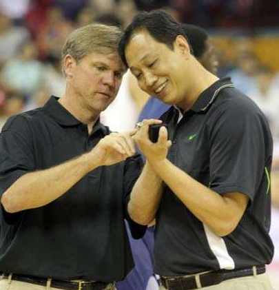 崔万军领取戒指