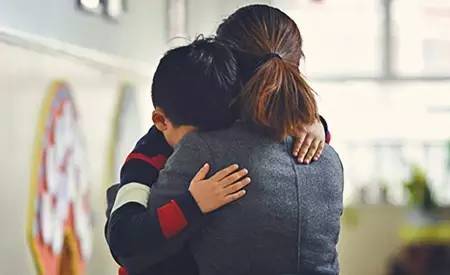 妈妈车祸去世,11岁儿子作文中竟这样写…