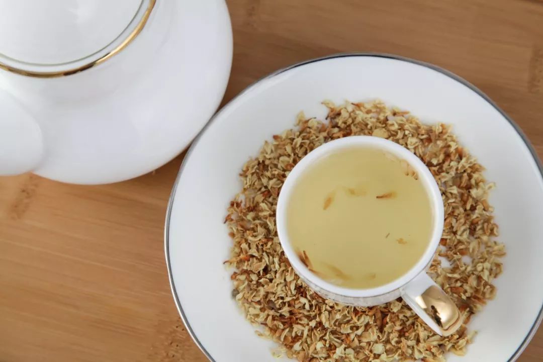 听说白枇杷花茶28000元一公斤,你喝过吗?