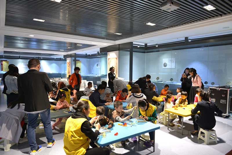 札札弄机杼 甘肃白银市博物馆举办未成年人研学之旅