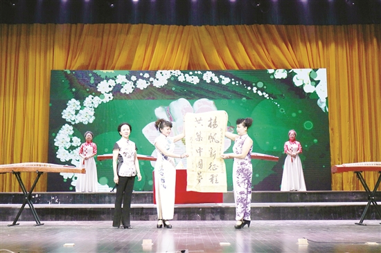 包头群众性文化活动异彩纷呈 唱响2017欢乐祥和主旋律