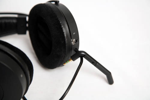 顶级空间定位Razer梭鱼HP-1耳机上市 