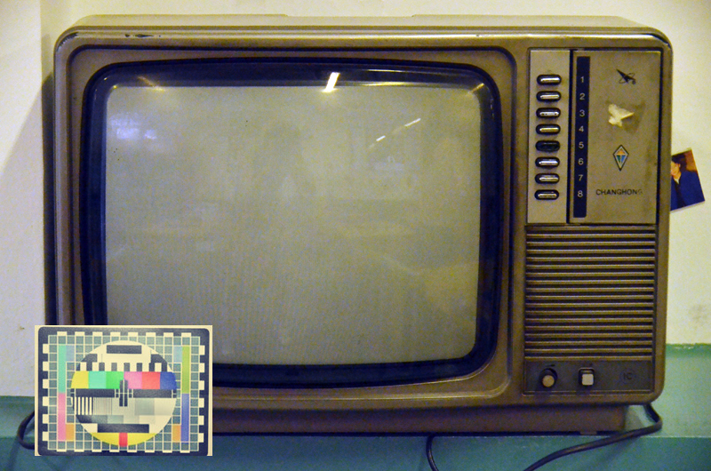 那些年,一起玩过的小霸王游戏机。