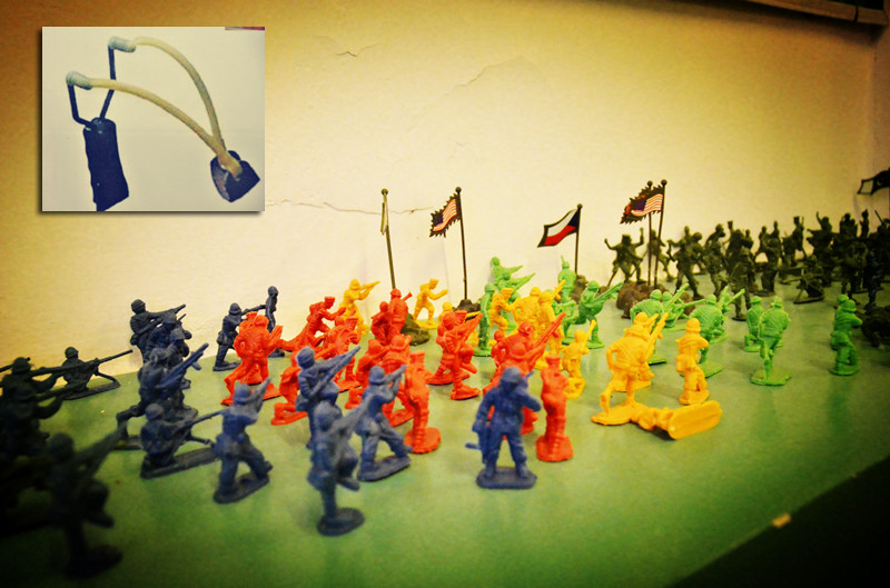 那些年,一起玩过的小霸王游戏机。