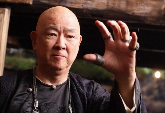 71岁老戏骨王羽为健康打胎盘素 自称脸蛋年轻不少