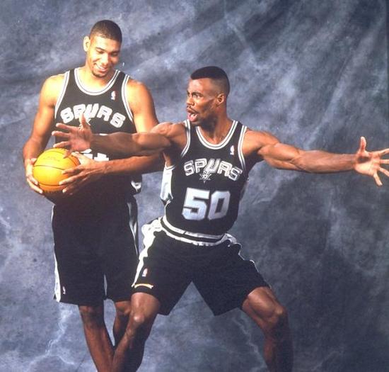 11件事读懂邓肯,为何他不愿让公众看到自己的另一面?