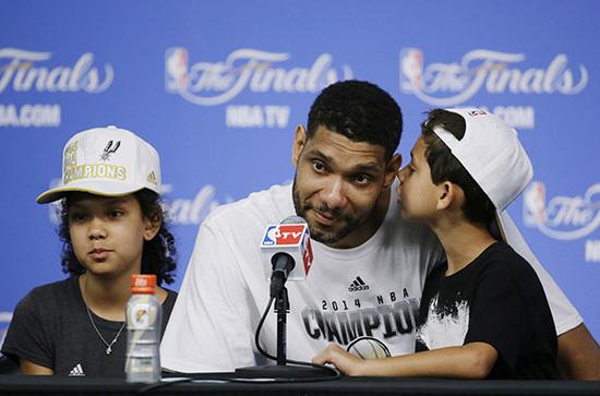 11件事读懂邓肯,为何他不愿让公众看到自己的另一面?