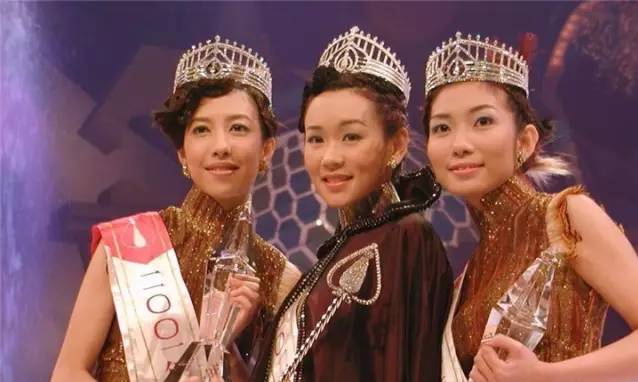 2017港姐冠军是个龅牙妹,大嘴塞得进后冠,真心怀念蔡少芬袁咏仪胡
