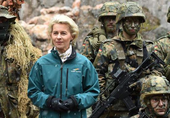 俄媒:德军没钱换装军备废弛 士兵还怀念纳粹