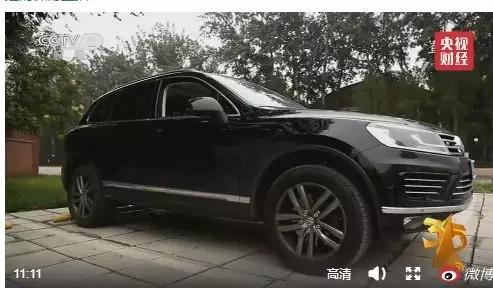 “大众途锐”怕淋雨，发动机频现报废!拿什么跟我谈越野?