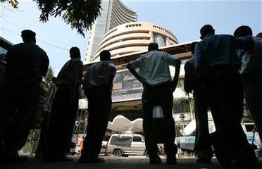 Sensex Nifty交易走低 Infosys股票回购热潮上涨1%
