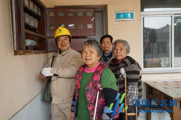 张卫东:义务服务麻风病区41载